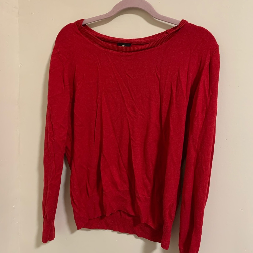 super comfy red sweater 💫